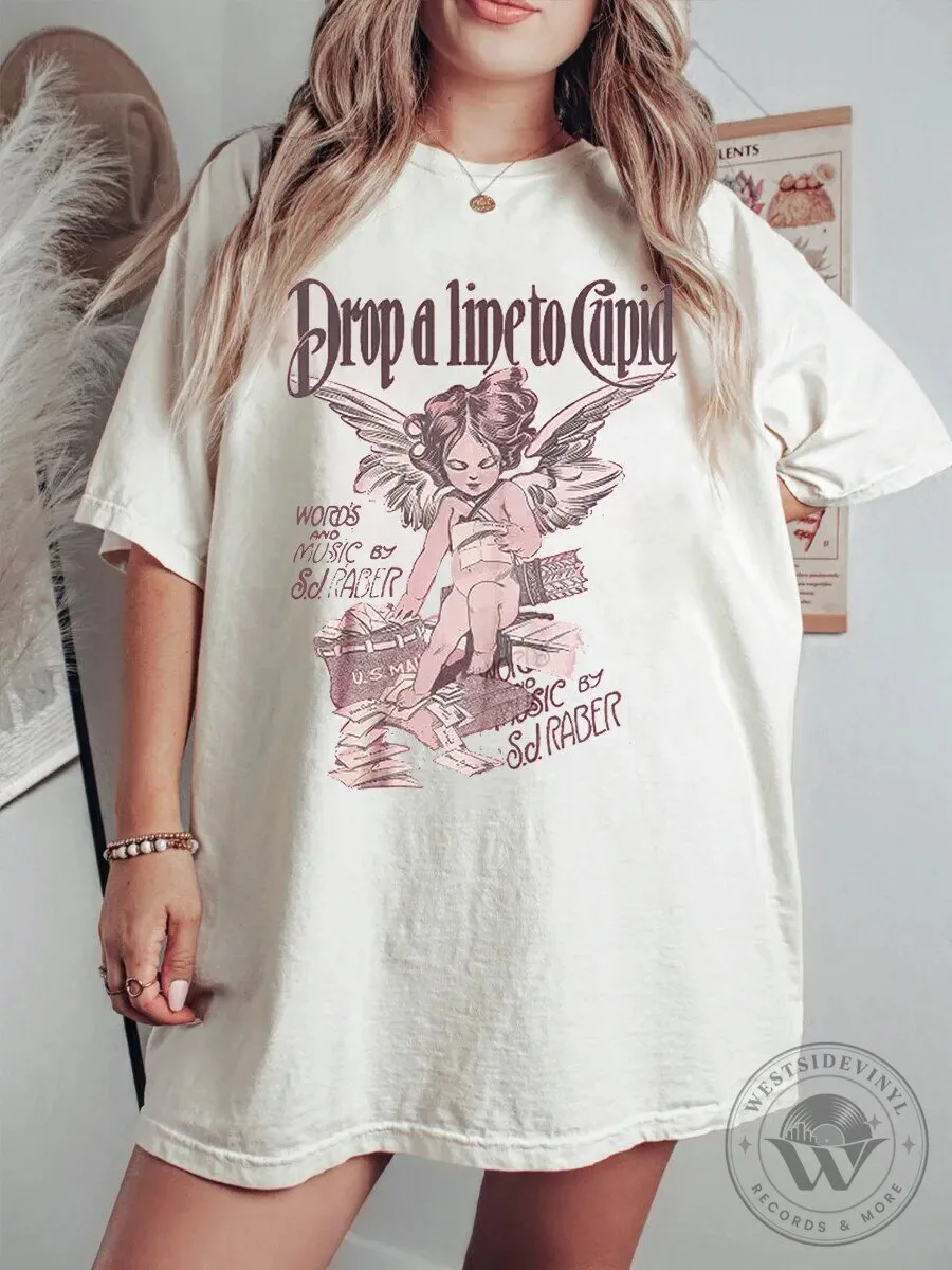 Vintage Cupid Angel Graphic T-Shirt for Women, Aesthetic Valentine's Day Apparel